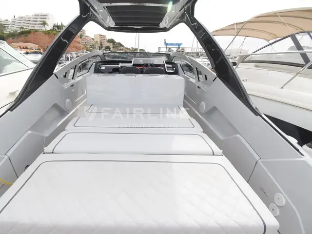 Fairline F Line 33