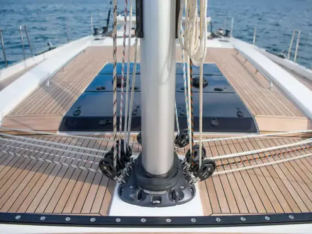 Hanse 588