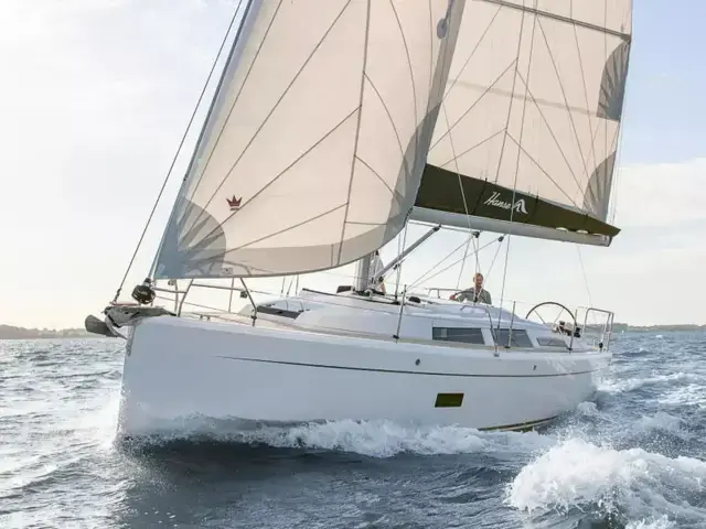 Hanse 348