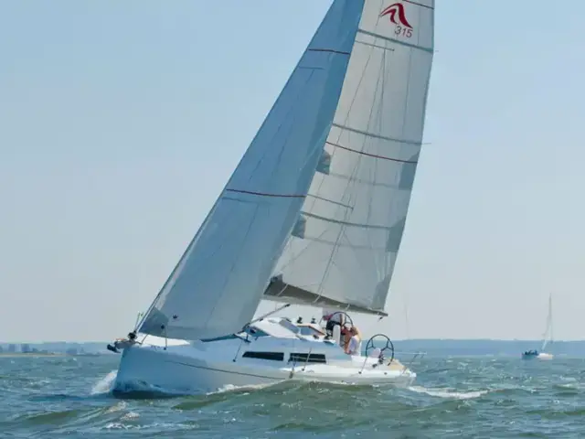 Hanse 315