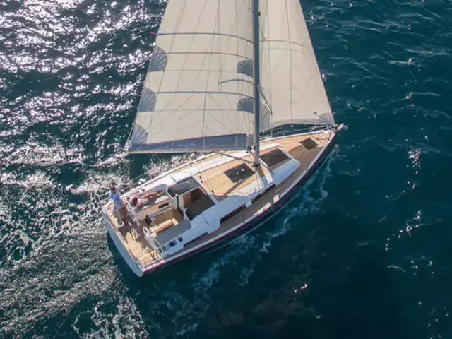 Hanse 388