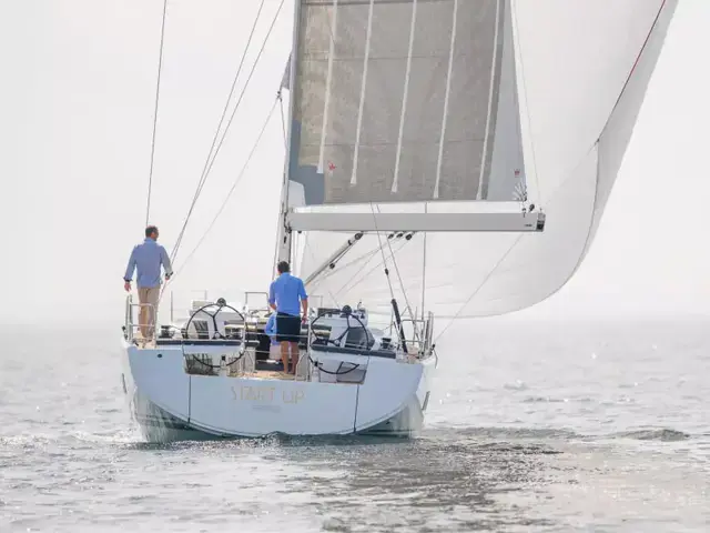 Hanse 548