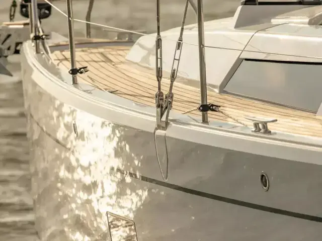 Hanse 348