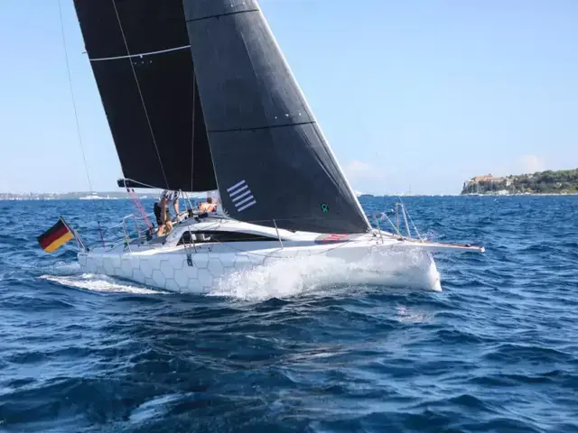 Dehler 30