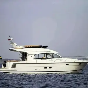 2025 Nimbus 405 Flybridge