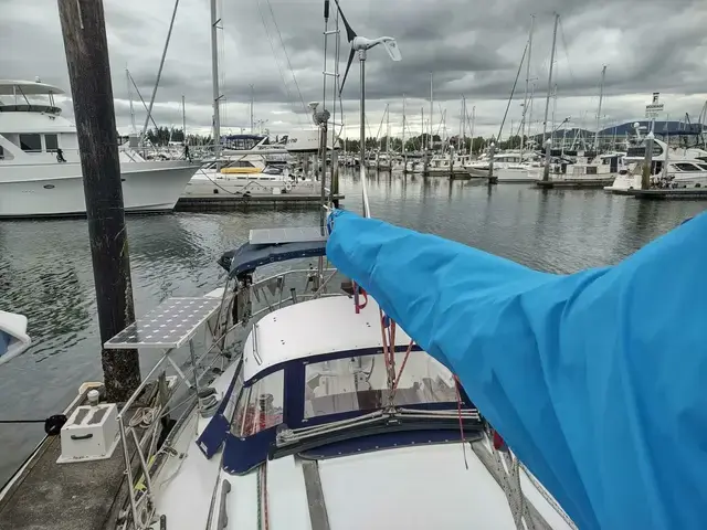 Pacific Seacraft 34