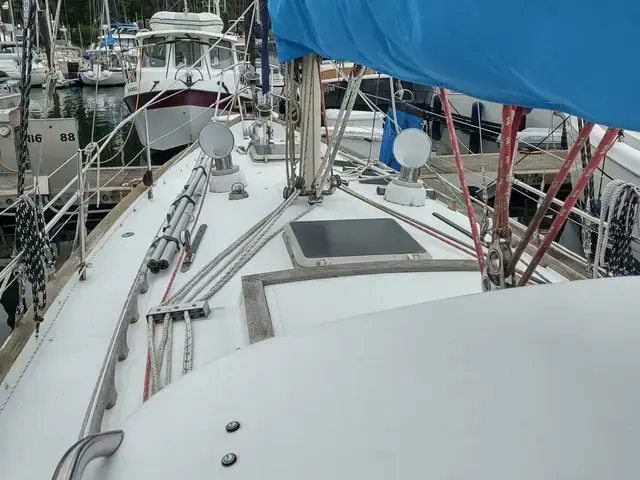 Pacific Seacraft 34