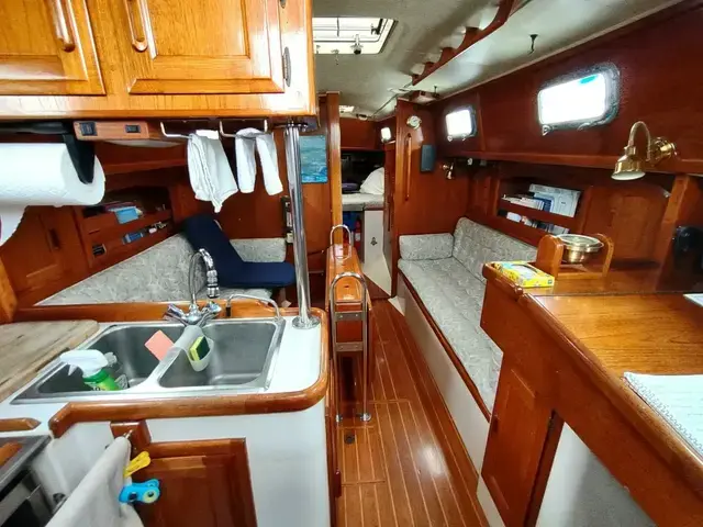 Pacific Seacraft 34