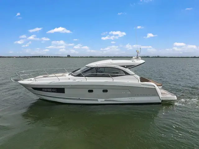 Jeanneau 36'