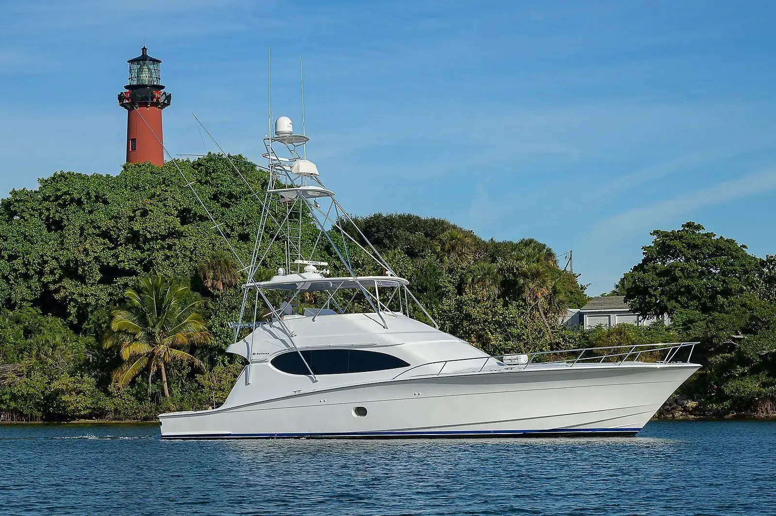 2006 Hatteras 68 convertible