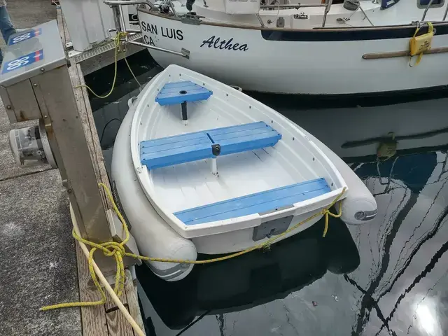 Pacific Seacraft 34