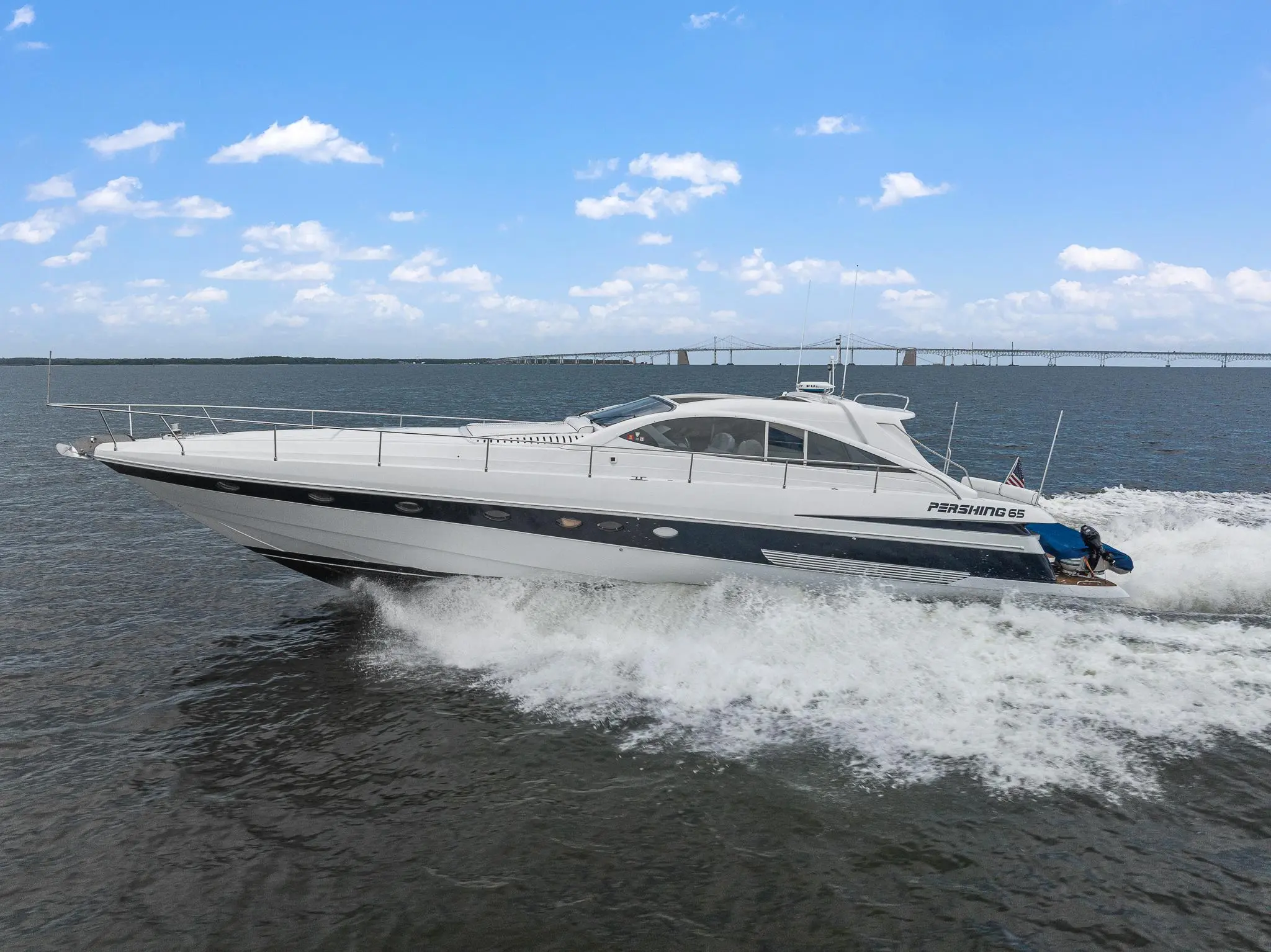 2000 Pershing 65