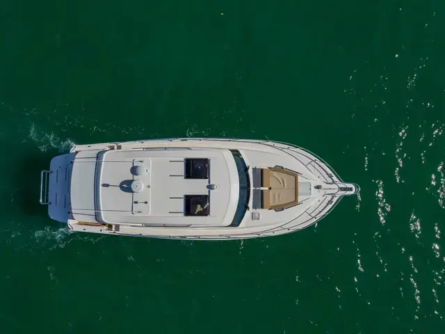 Riviera 39'