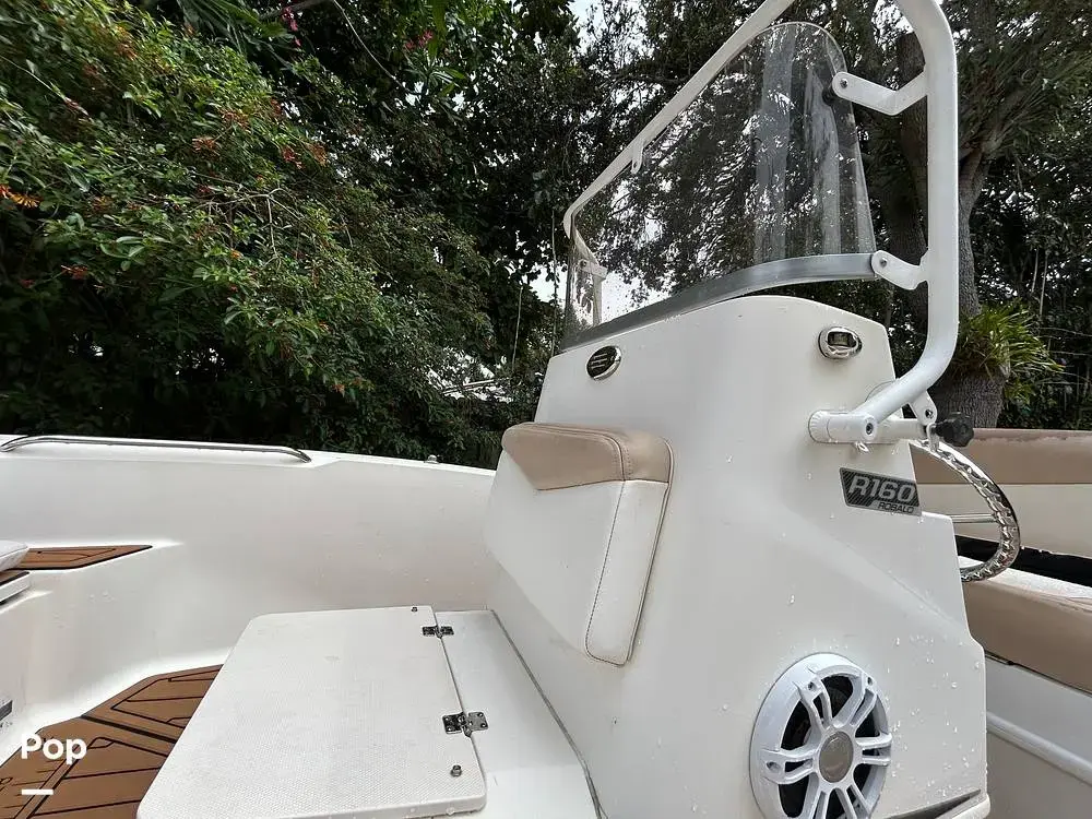 2018 Robalo r160 cc