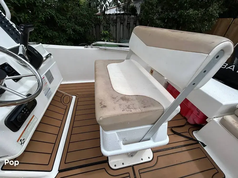 2018 Robalo r160 cc