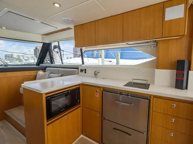 Riviera 39'