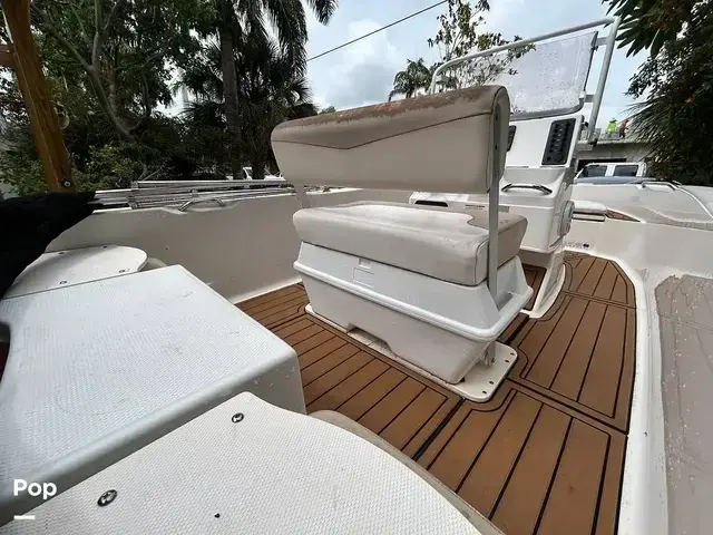 Robalo R160 CC