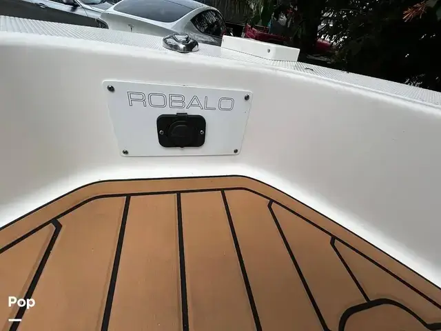 Robalo R160 CC