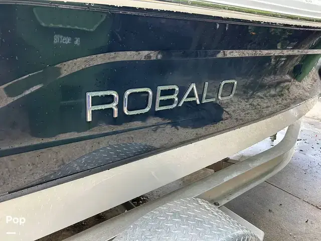 Robalo R160 CC