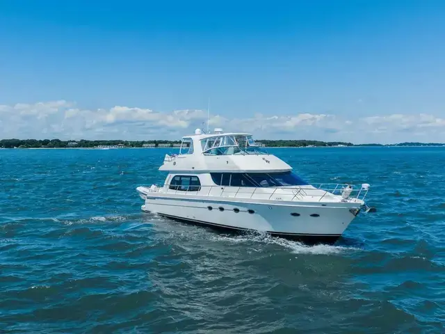 Carver 56 Voyager