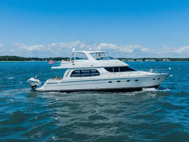 Carver 56 Voyager