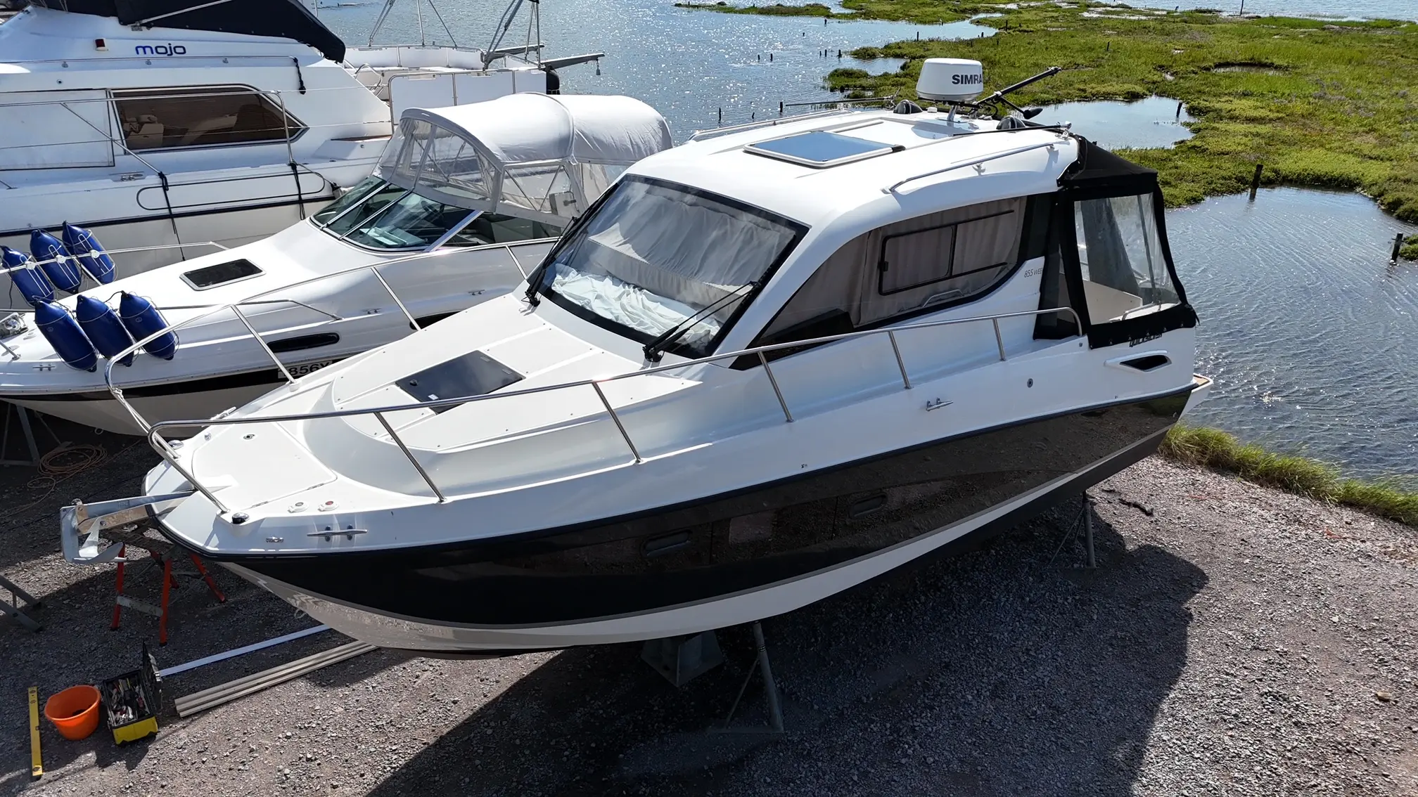 2017 Quicksilver 855 activ