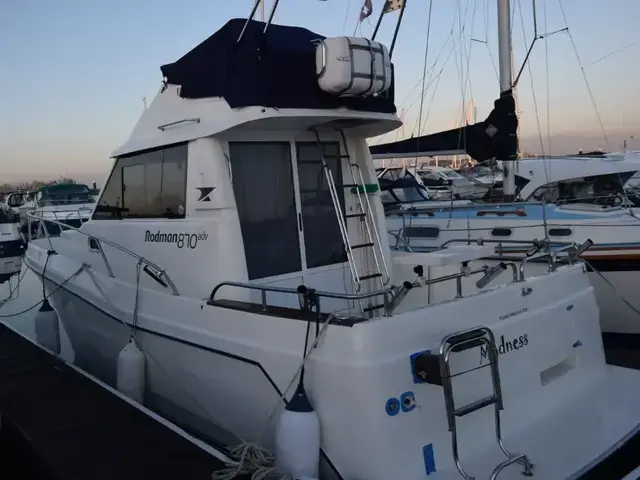 Rodman 870 Flybridge