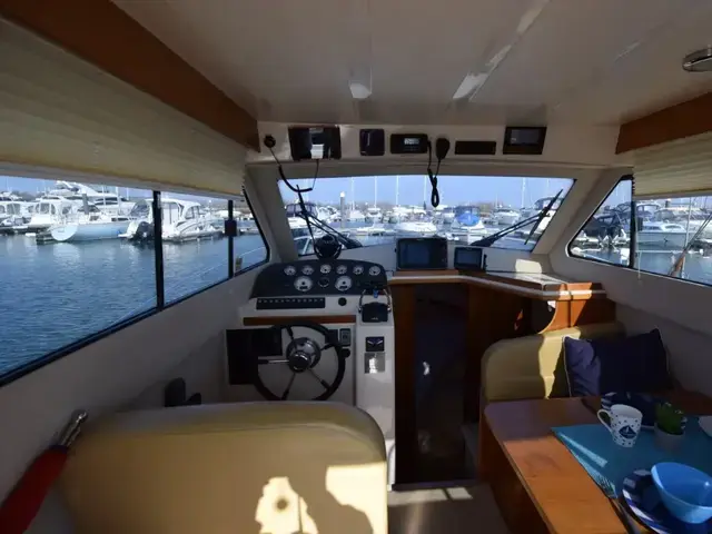 Rodman 870 Flybridge