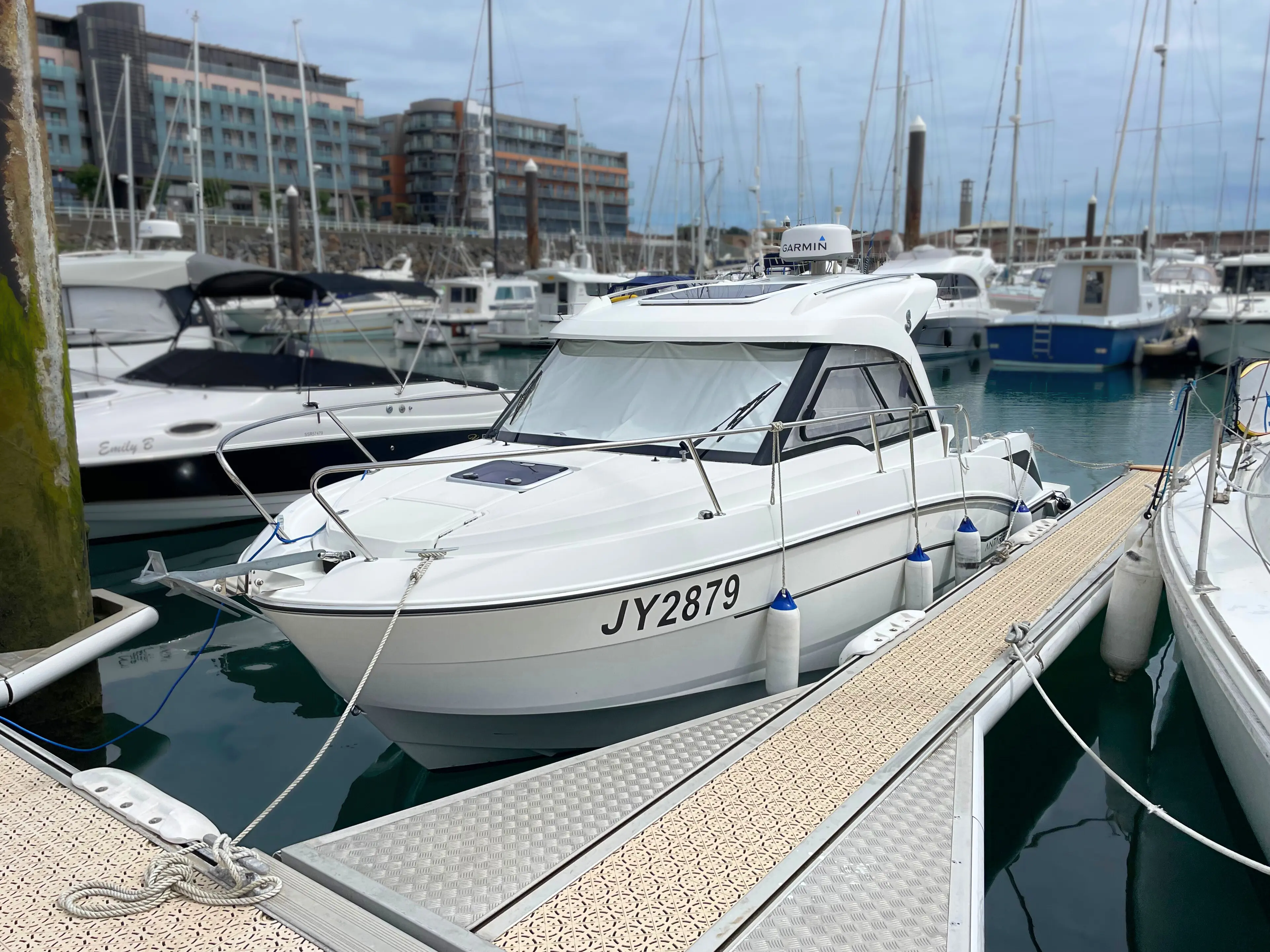 2018 Beneteau antares 7