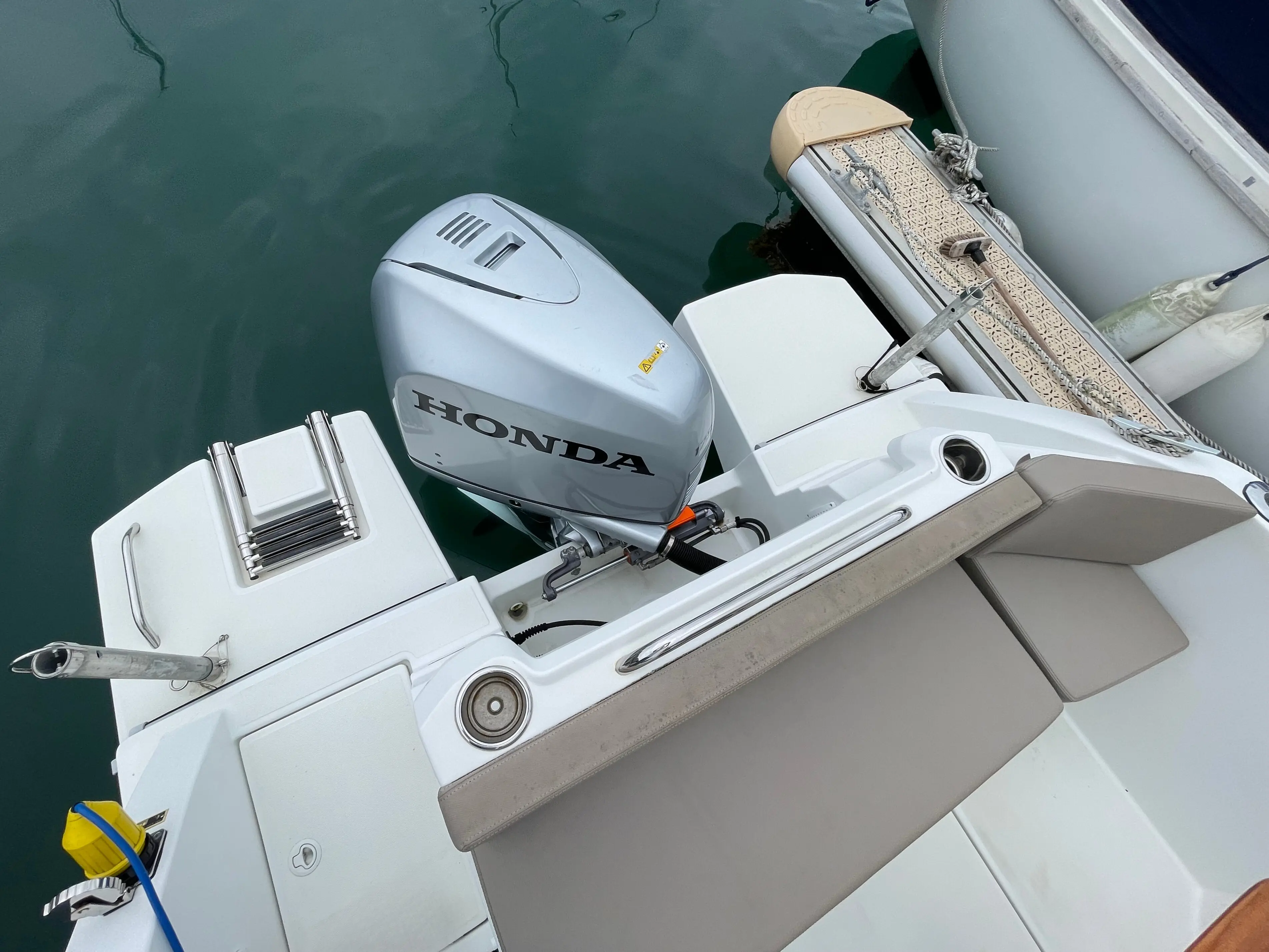 2018 Beneteau antares 7