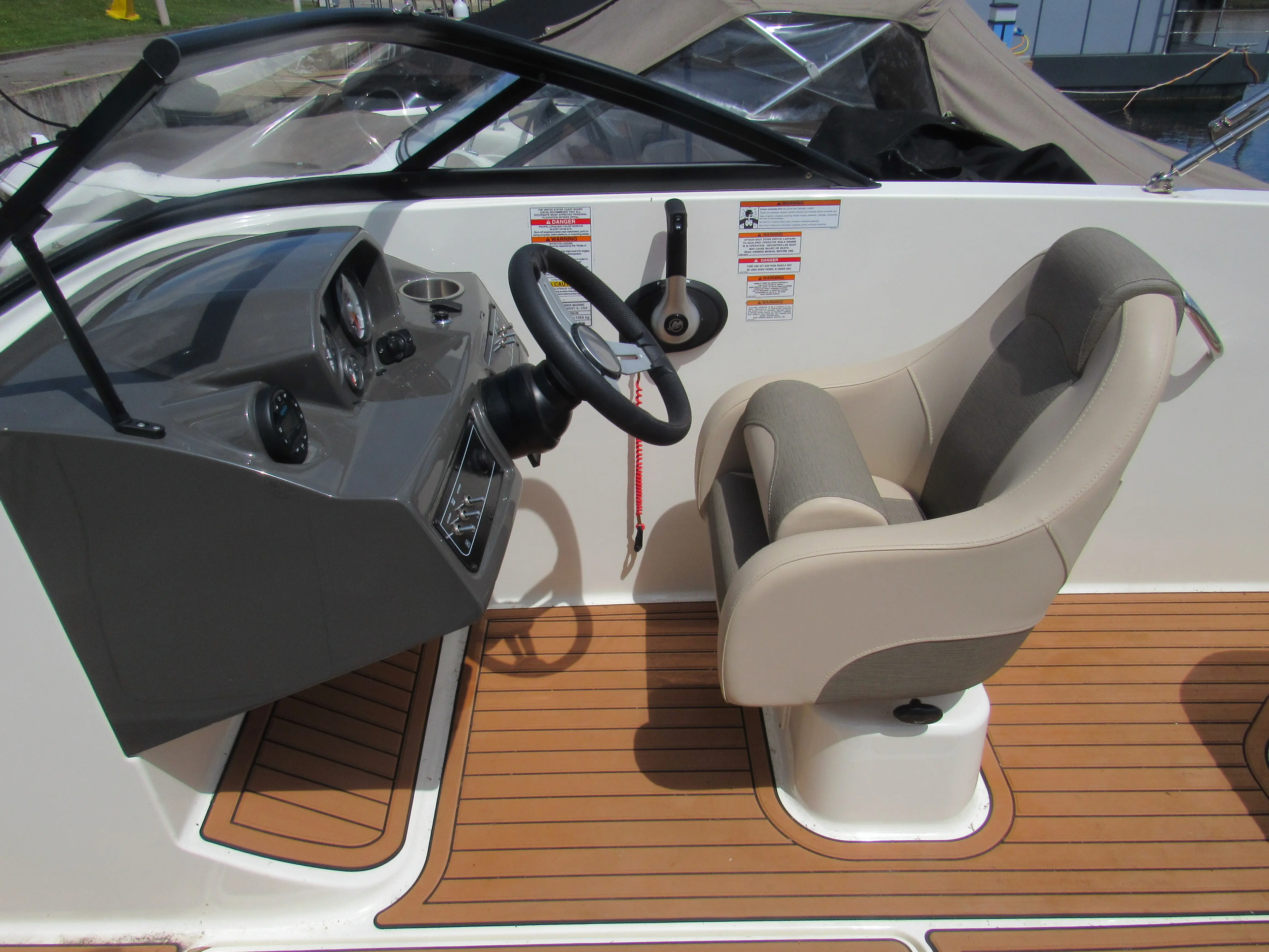 2020 Bayliner vr5 bowrider