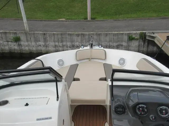 Bayliner VR5 Bowrider