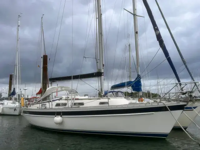 Hallberg Rassy 31