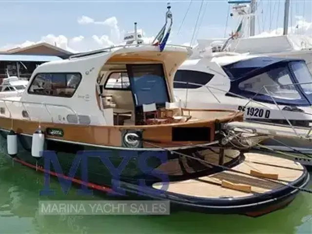 Di Donna SERAPO 42 CABIN HT