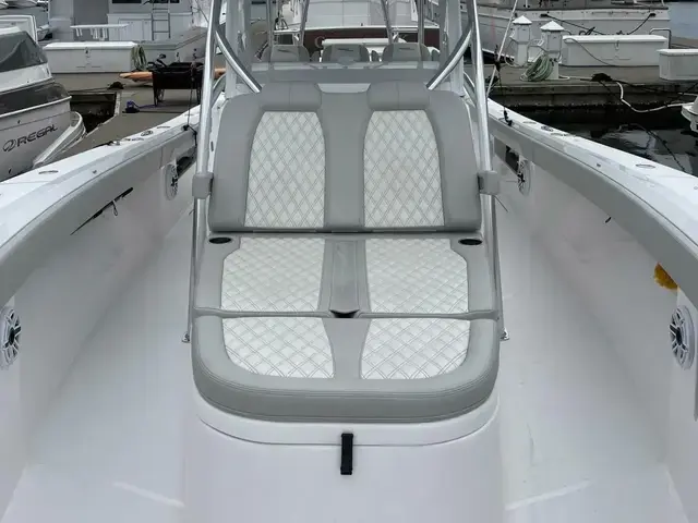 Front Runner Boats 39 Center Console