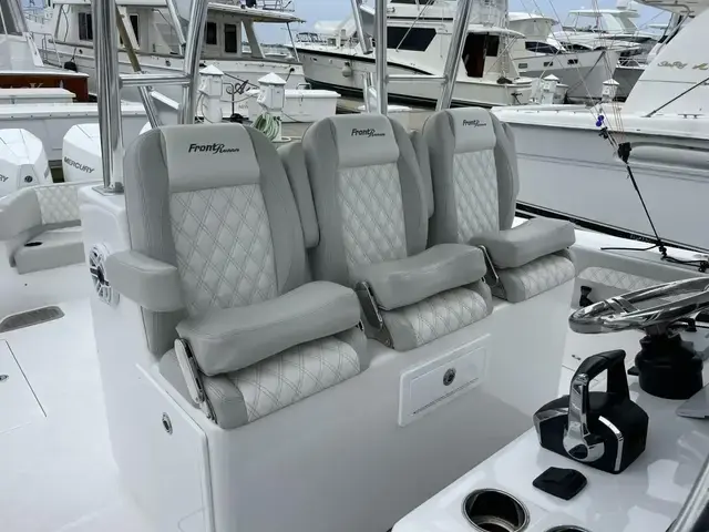 Front Runner Boats 39 Center Console