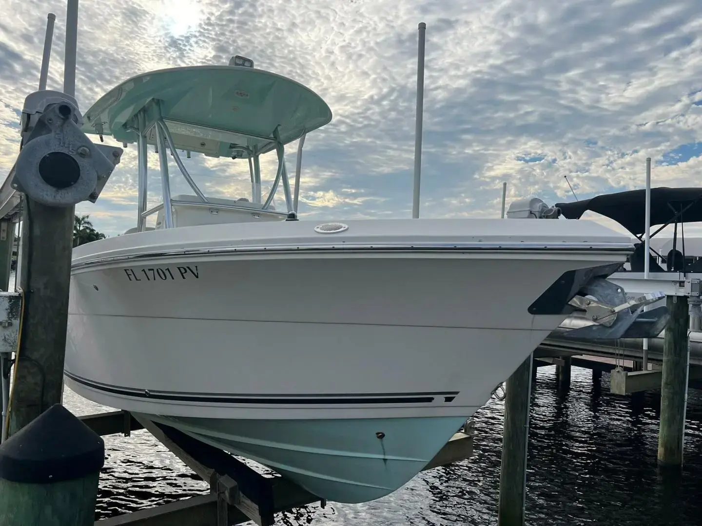 2015 Cobia Boats 237 cc