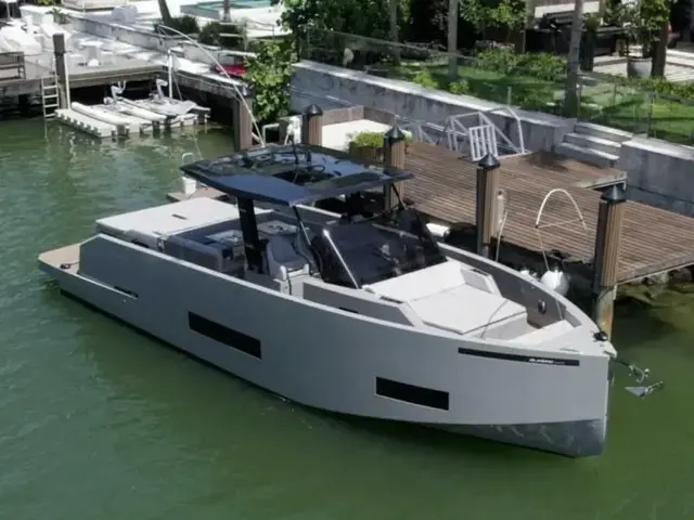 De Antonio Yachts D42 OPEN for sale in United States of America for $599,999 (£472,384)