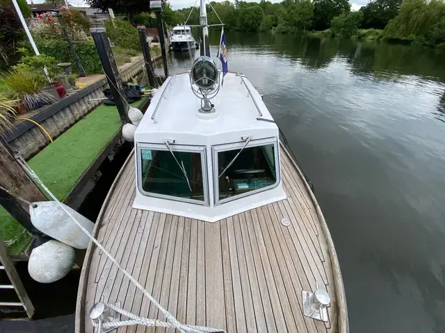 Custom Toughs Police Boat