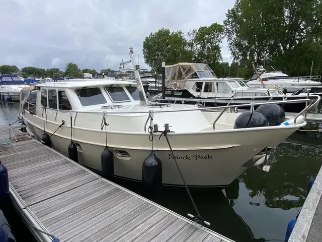 Pollard Silence 36 OC Dutch Steel Motor Cruiser