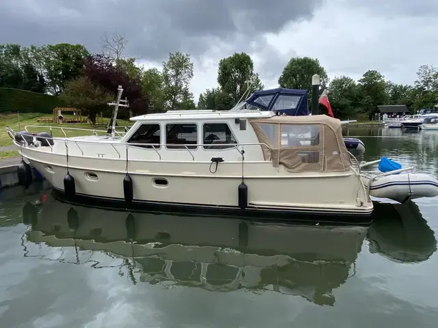 Pollard Silence 36 OC Dutch Steel Motor Cruiser