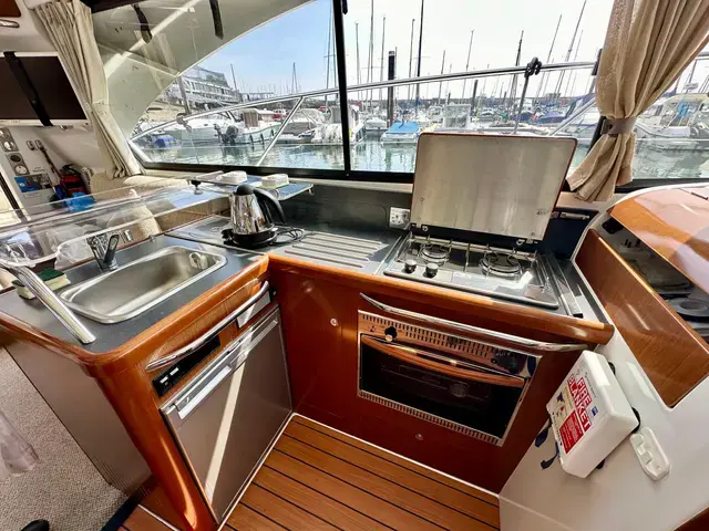 Beneteau Antares 36