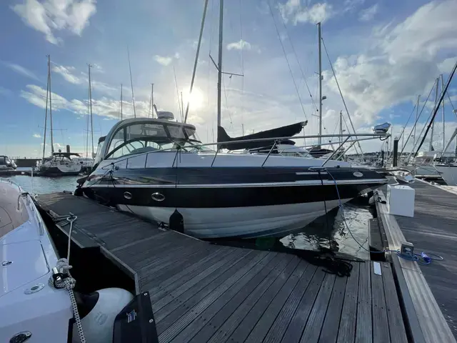 Crownline 340 Cr