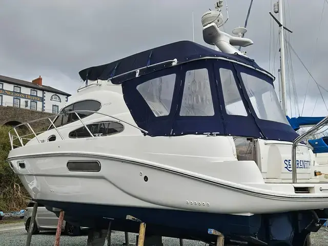 Sealine F37