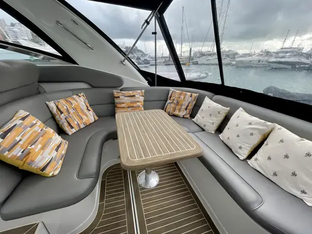 Crownline 340 Cr