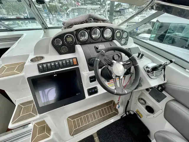 Crownline 340 Cr