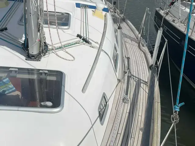 Hallberg-Rassy 342