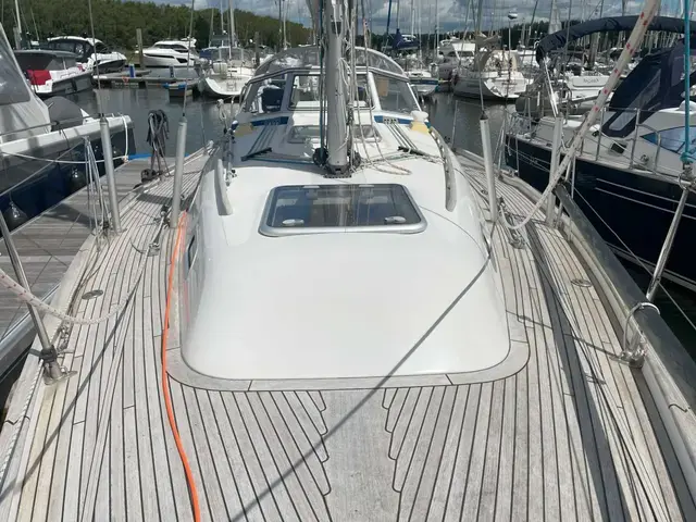 Hallberg-Rassy 342