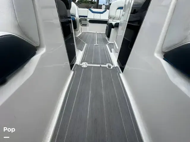 Regal 22 FasDeck