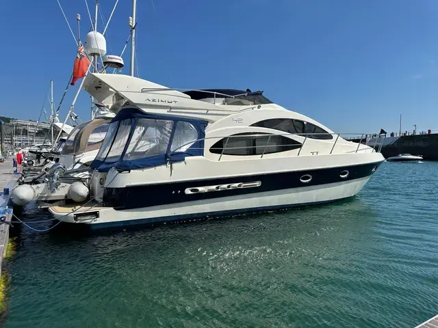 Azimut 42